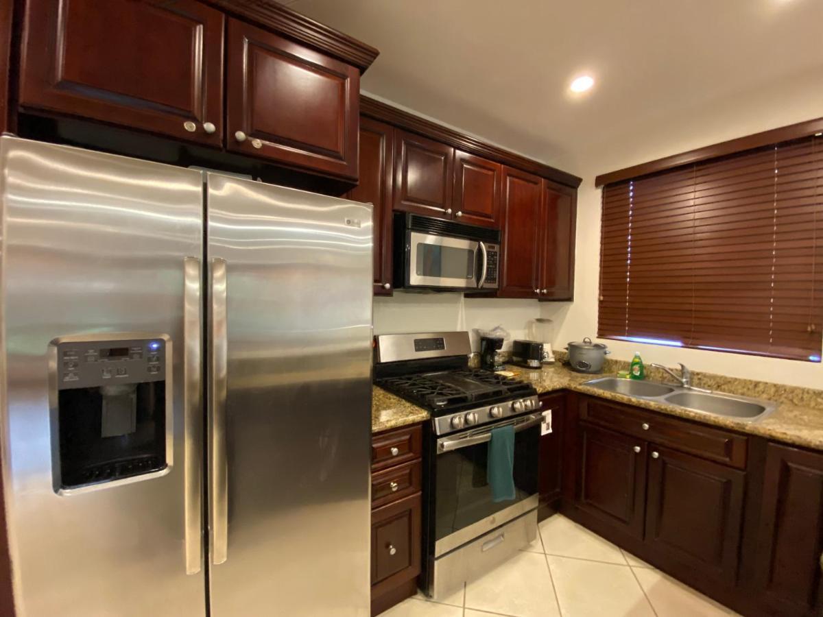 Monte Carlo Luxury Condominiums Jaco Bagian luar foto
