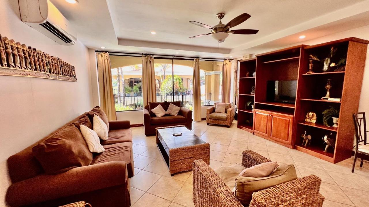 Monte Carlo Luxury Condominiums Jaco Bagian luar foto