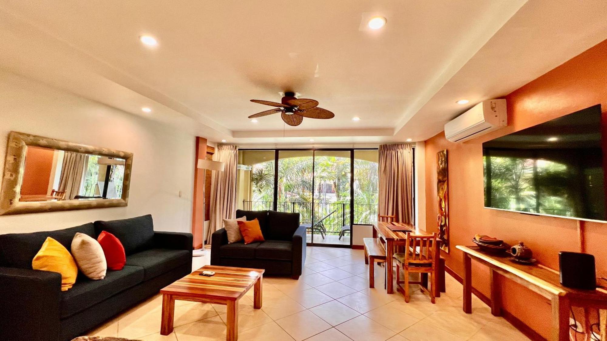 Monte Carlo Luxury Condominiums Jaco Bagian luar foto